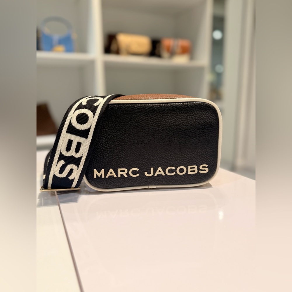 NWT Marc Jacobs flash camera bag - black multi